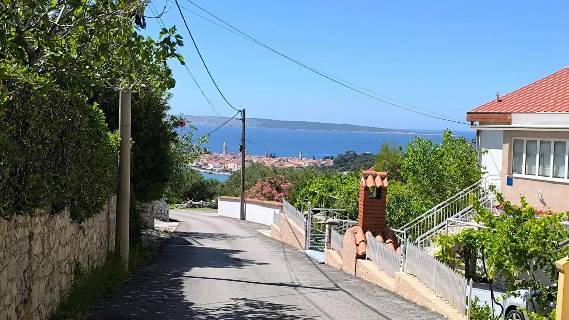 Panoramic view studio Palit